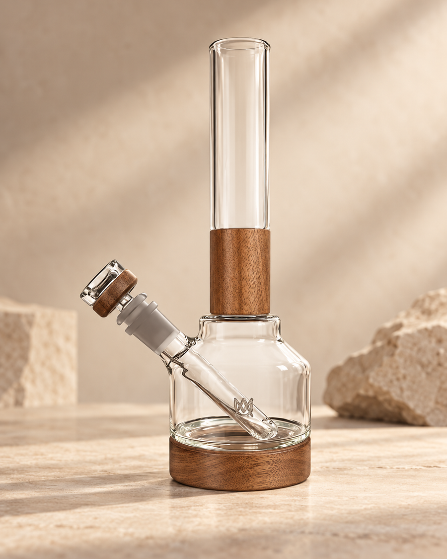 Bongs & Water Pipes